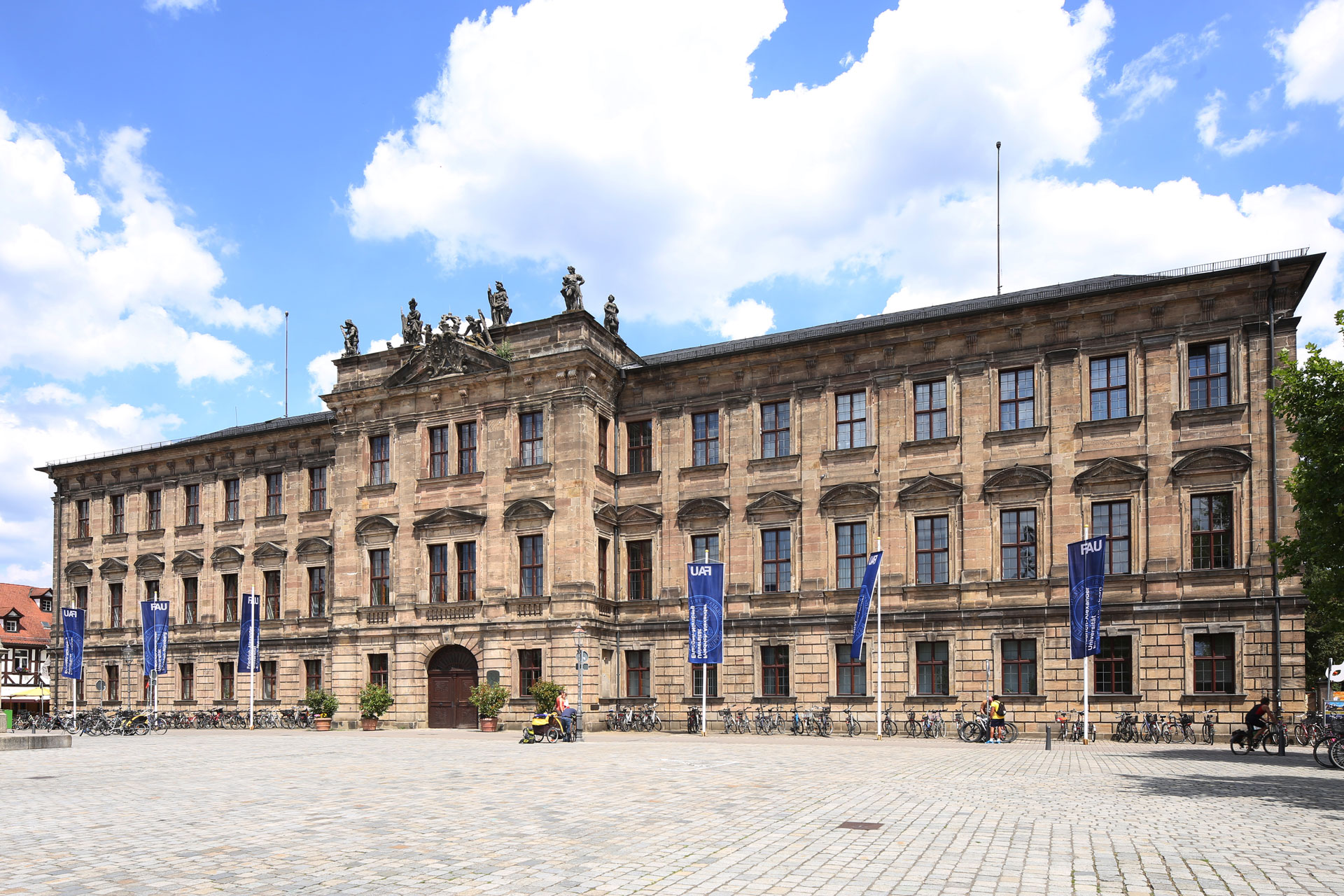 uni_gallery/3c1d743c-5d5c-418f-959e-41b8a2d2a463.jpg