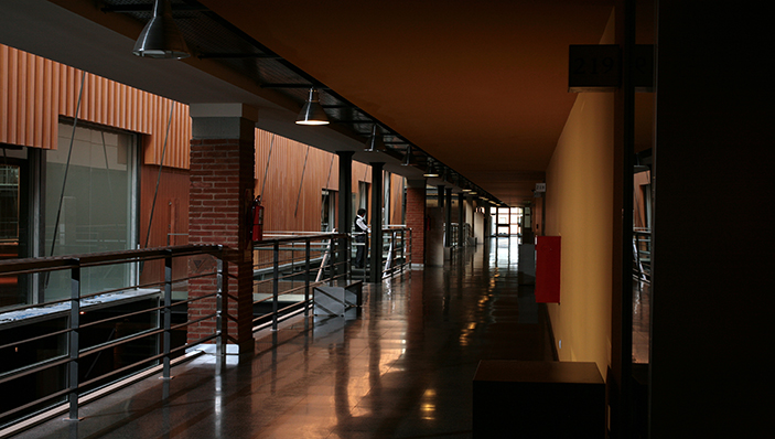 uni_gallery/ec4aeae1-440f-48cf-9dd9-b57f69ee77c6.jpg